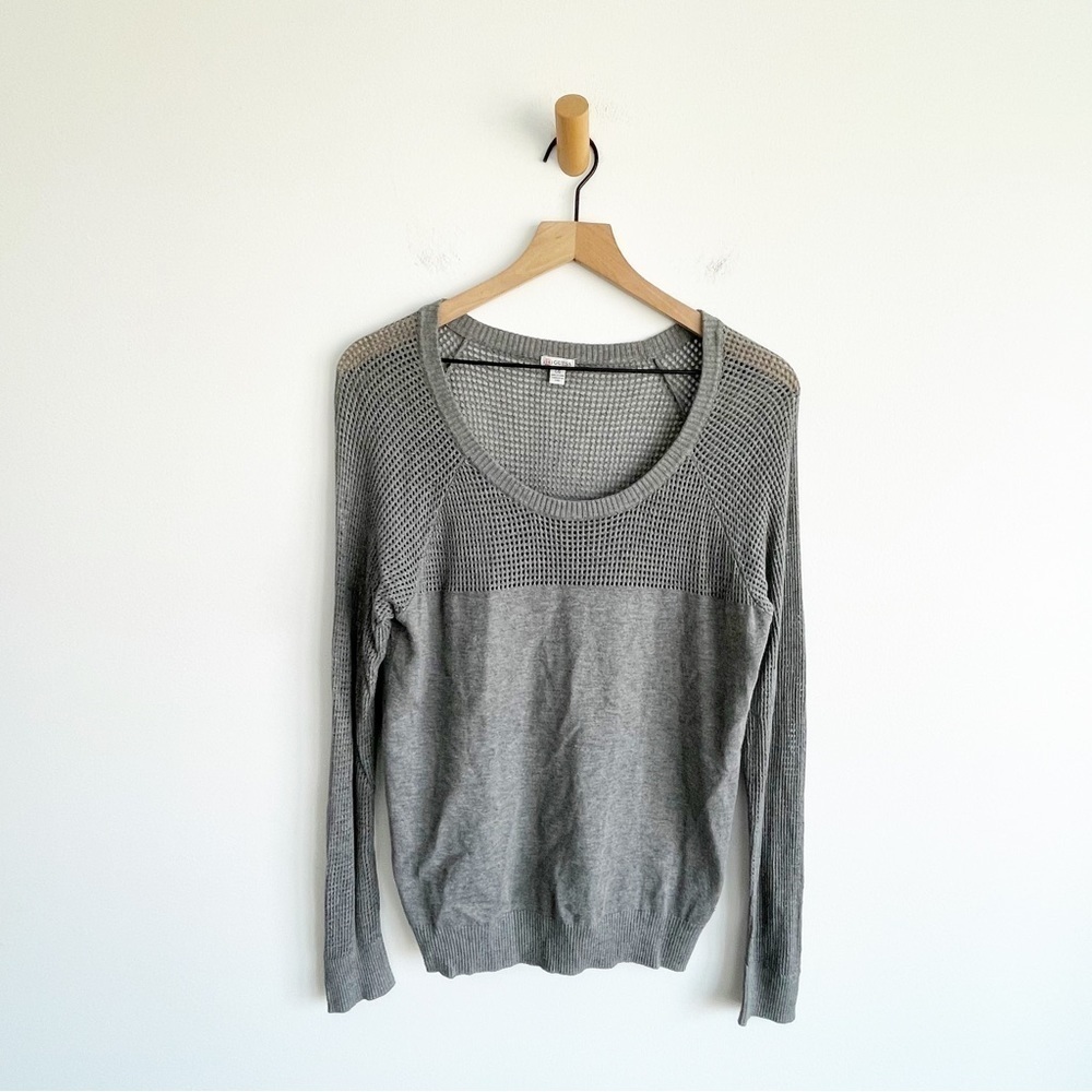 Guess Women's Top Shirt Sweater LS Mesh Sleeves and Top Gray Size Large